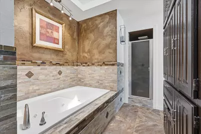 2008 Iron Horse Court, Arlington, TX 76017 - Photo 19