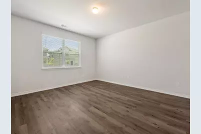5701 Willamette Drive, Fort Worth, TX 76119 - Photo 13