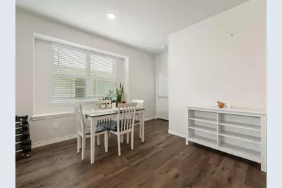5701 Willamette Drive, Fort Worth, TX 76119 - Photo 5