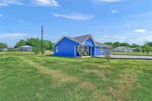 61 Lee Blvd, Pottsboro, TX 75076 - Photo 3