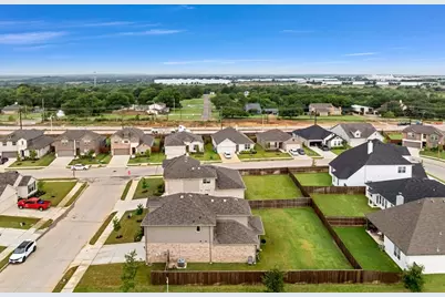2400 Peebles Lane, Denton, TX 76207 - Photo 33