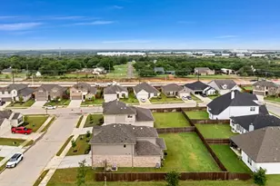 2400 Peebles Ln, Denton, TX 76207 - Photo 33