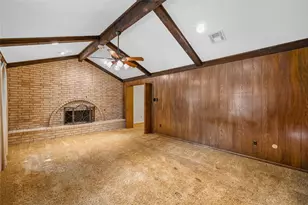 713 Wooded Crest, Woodway, TX 76712 - Photo 3