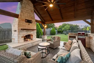 825 Wessex, Waco, TX 76712 - Photo 31