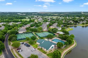 825 Wessex, Waco, TX 76712 - Photo 39