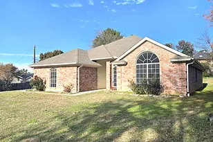 604 Valleyridge Ct, Decatur, TX 76234 - Photo 3