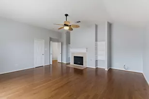 1117 Apache Lake Dr, Carrollton, TX 75010 - Photo 27