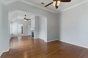 1117 Apache Lake Dr, Carrollton, TX 75010 - Photo 29