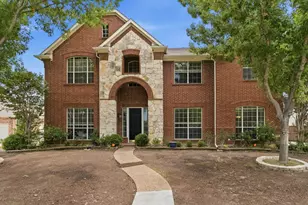 1117 Apache Lake Dr, Carrollton, TX 75010 - Photo 1