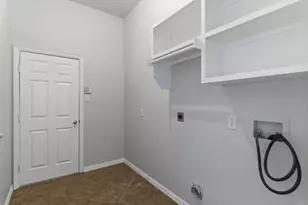 1117 Apache Lake Dr, Carrollton, TX 75010 - Photo 35