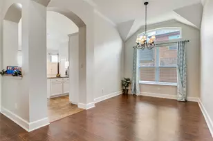 8113 Greenwood Dr, Plano, TX 75025 - Photo 11
