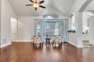 8113 Greenwood Dr, Plano, TX 75025 - Photo 3