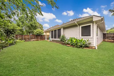 913 Honeysuckle, Grapevine, TX 76051 - Photo 33
