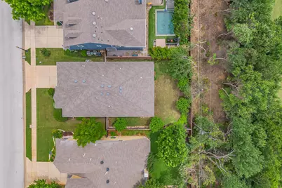 913 Honeysuckle, Grapevine, TX 76051 - Photo 35