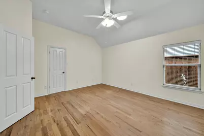 913 Honeysuckle, Grapevine, TX 76051 - Photo 23