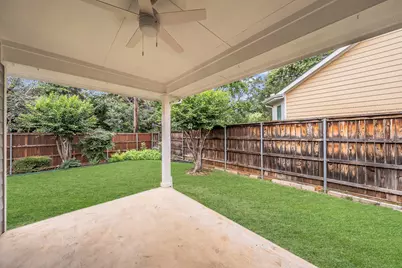 913 Honeysuckle, Grapevine, TX 76051 - Photo 29