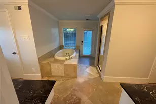 6911 Gateridge Dr, Dallas, TX 75254 - Photo 11