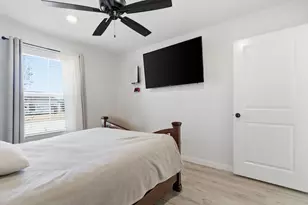 649 Charlotte Ln, Burleson, TX 76028 - Photo 27