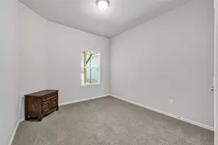 124 Camelot Pl Ct, Conroe, TX 77304 - Photo 17