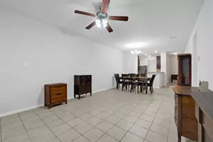 124 Camelot Pl Ct, Conroe, TX 77304 - Photo 13