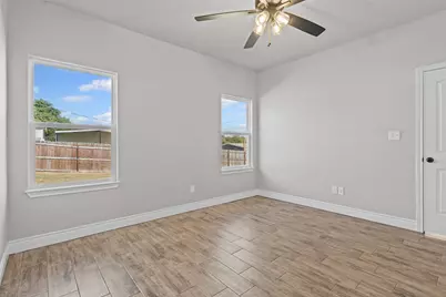 3402 Hilltop Road, Granbury, TX 76048 - Photo 31