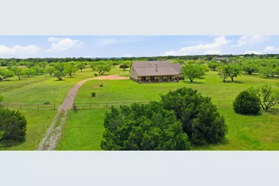 927 Prickly Pear Trail, Gordon, TX 76453 - Photo 3