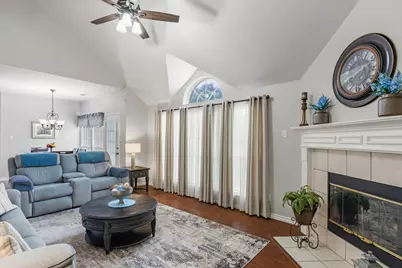 10802 Saint Annes Drive, Rowlett, TX 75089 - Photo 19