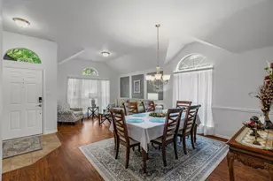 10802 St Annes Dr, Rowlett, TX 75089 - Photo 11