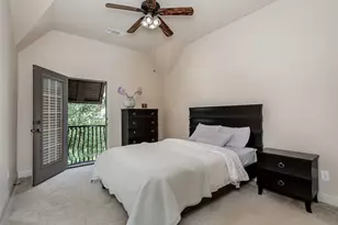 200 San Bernard Dr, Irving, TX 75039 - Photo 33
