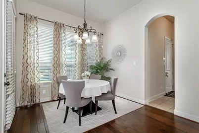 200 San Bernard Drive, Irving, TX 75039 - Photo 17