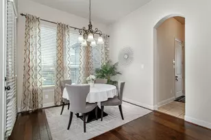 200 San Bernard Dr, Irving, TX 75039 - Photo 17