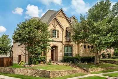 200 San Bernard Drive, Irving, TX 75039 - Photo 1