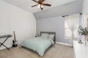200 San Bernard Dr, Irving, TX 75039 - Photo 35