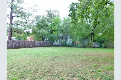 1007 W Collins Street, Denton, TX 76201 - Photo 25