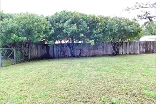 1007 W Collins St, Denton, TX 76201 - Photo 27