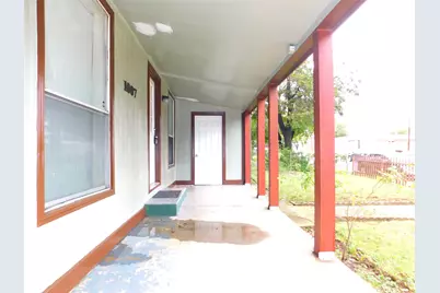 1007 W Collins Street, Denton, TX 76201 - Photo 3