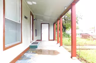 1007 W Collins St, Denton, TX 76201 - Photo 3
