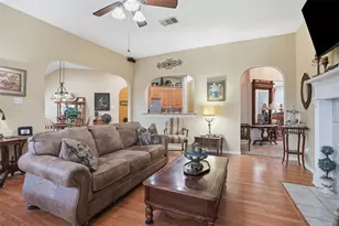 901 Dylan Ct, Burleson, TX 76028 - Photo 27