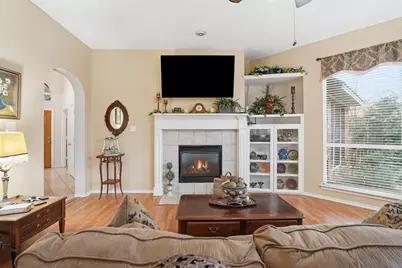 901 Dylan Court, Burleson, TX 76028 - Photo 25