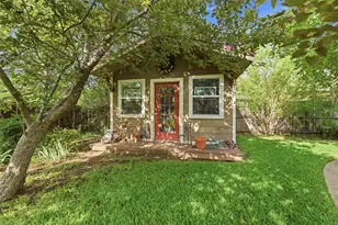 901 Dylan Ct, Burleson, TX 76028 - Photo 39