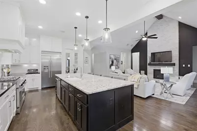 642 Sheldon Drive, Trophy Club, TX 76262 - Photo 11