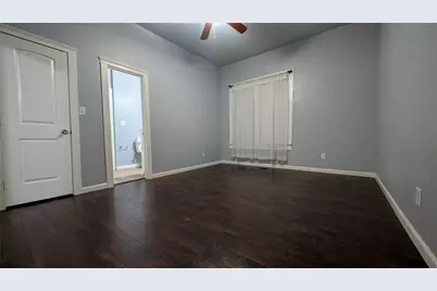 203 Heard Street #A/B, McKinney, TX 75069 - Photo 5