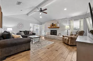 6724 Bartay Dr, North Richland Hills, TX 76182 - Photo 7