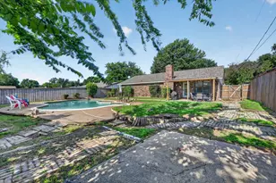 6724 Bartay Dr, North Richland Hills, TX 76182 - Photo 27