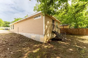 1502 Adelaide Dr, Dallas, TX 75216 - Photo 29