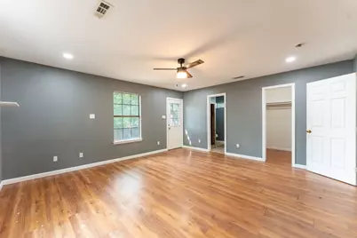 1502 Adelaide Drive, Dallas, TX 75216 - Photo 15