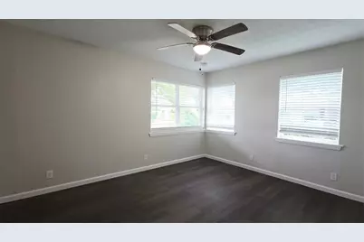 314 16th Street W, Irving, TX 75060 - Photo 7