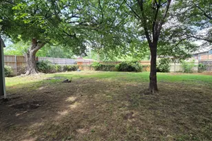 314 16th Street W, Irving, TX 75060 - Photo 15