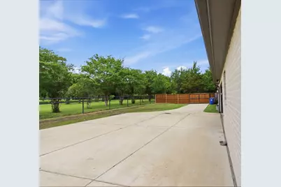 1413 Lariat Circle, Oak Leaf, TX 75154 - Photo 39