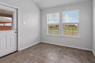 2225 Johnny Cash Dr, Fort Worth, TX 76036 - Photo 5